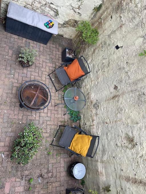דירות Garden Flat Torquay Just 2 Mins Walk From The Harbour מראה חיצוני תמונה