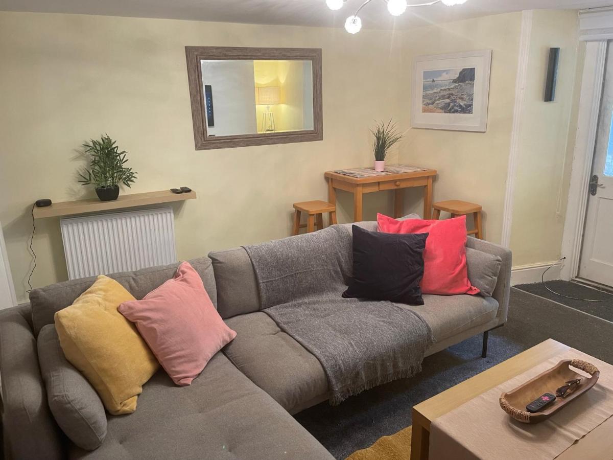 דירות Garden Flat Torquay Just 2 Mins Walk From The Harbour מראה חיצוני תמונה